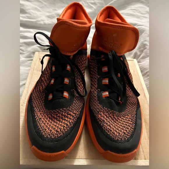 Adidas Crazylight boost Orange/Black Basketball Sneakers Q16875 Sz 18 EUC NWOB - Picture 1 of 13